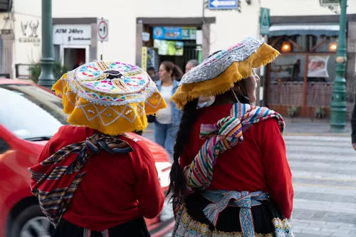 Pagos a la Pachamama y Arte Textil Vivo - 1